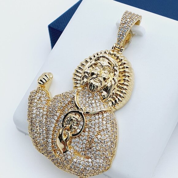 14K Gold Plated Cubic Zircon Pendant, EVBRS648 - Picture 2 of 11